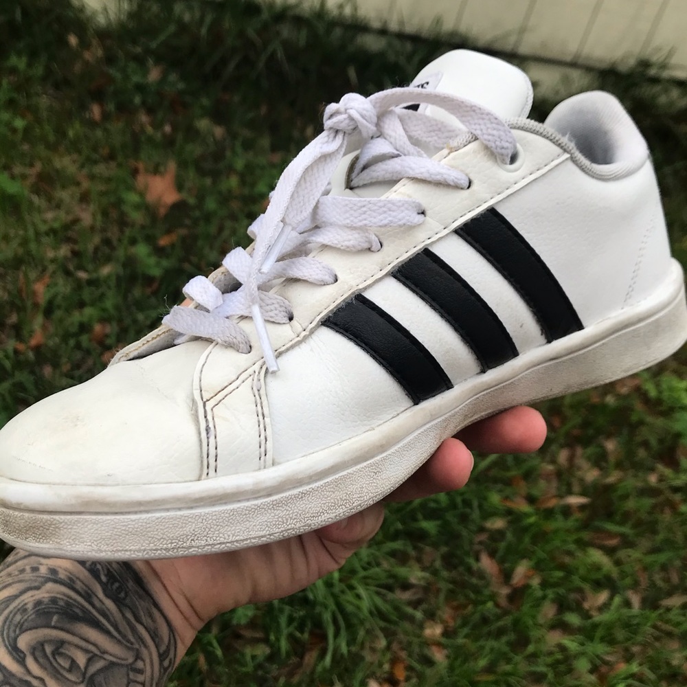 Addidas - Picture 2 of 4